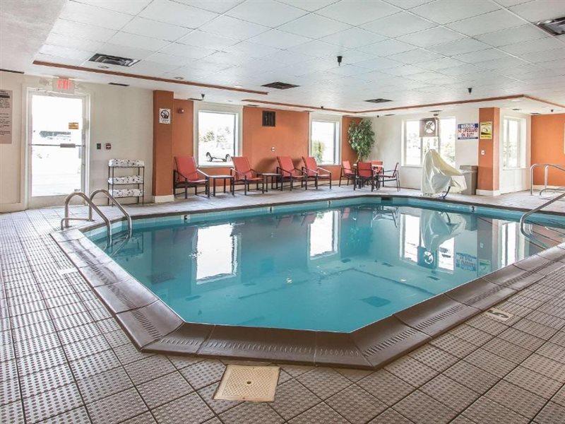 Comfort Suites Richmond Luaran gambar