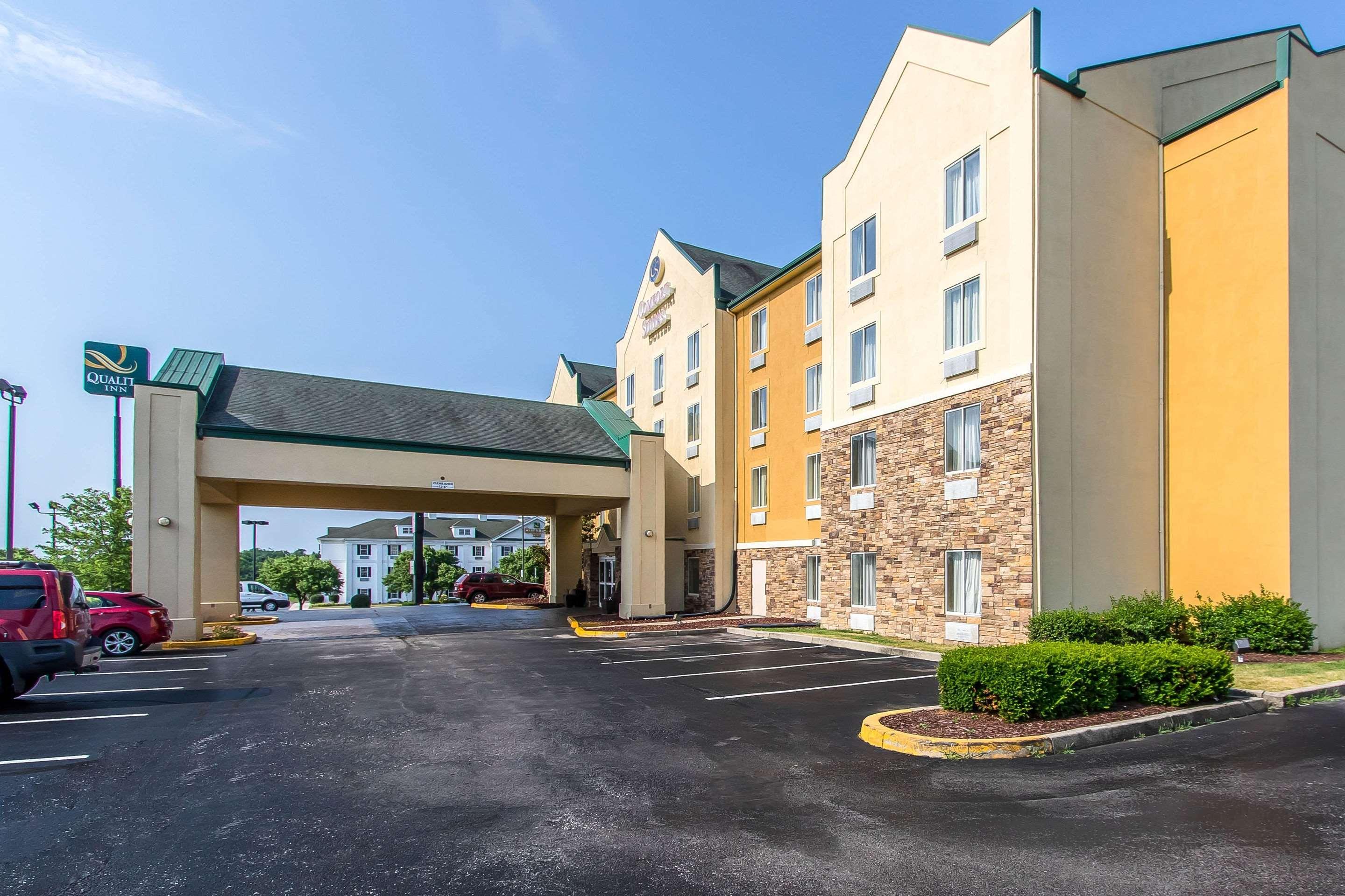 Comfort Suites Richmond Luaran gambar