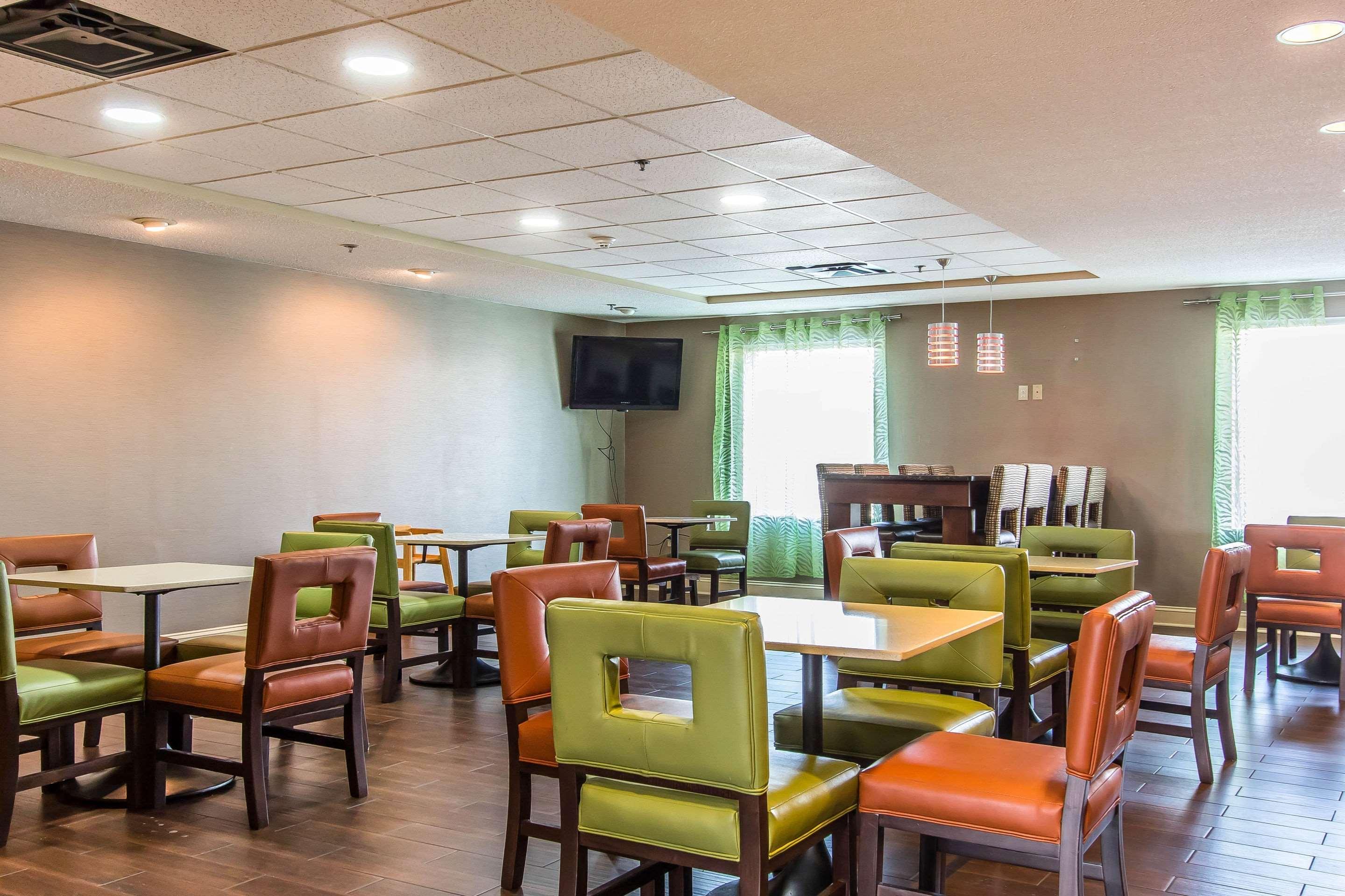 Comfort Suites Richmond Luaran gambar